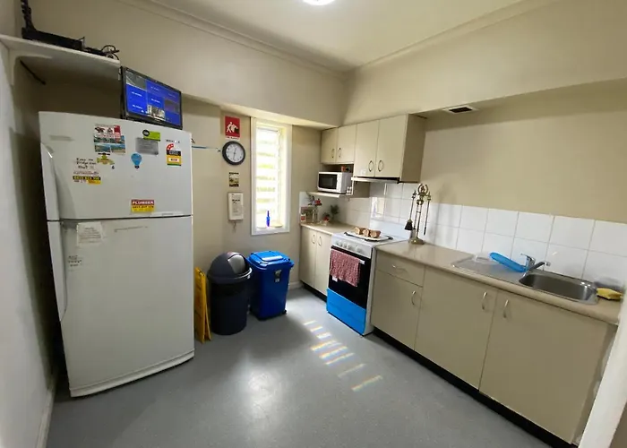 Cozy Little Room For 1 Or 2