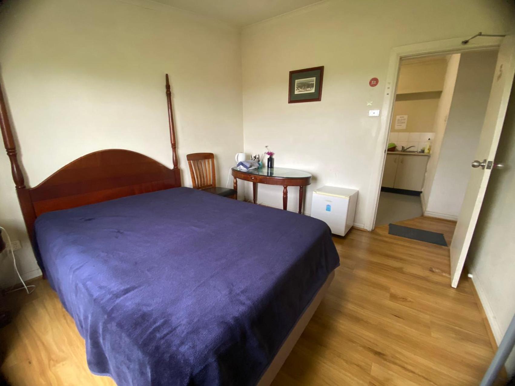 Cozy Little For 1 Or 2 * Sydney
