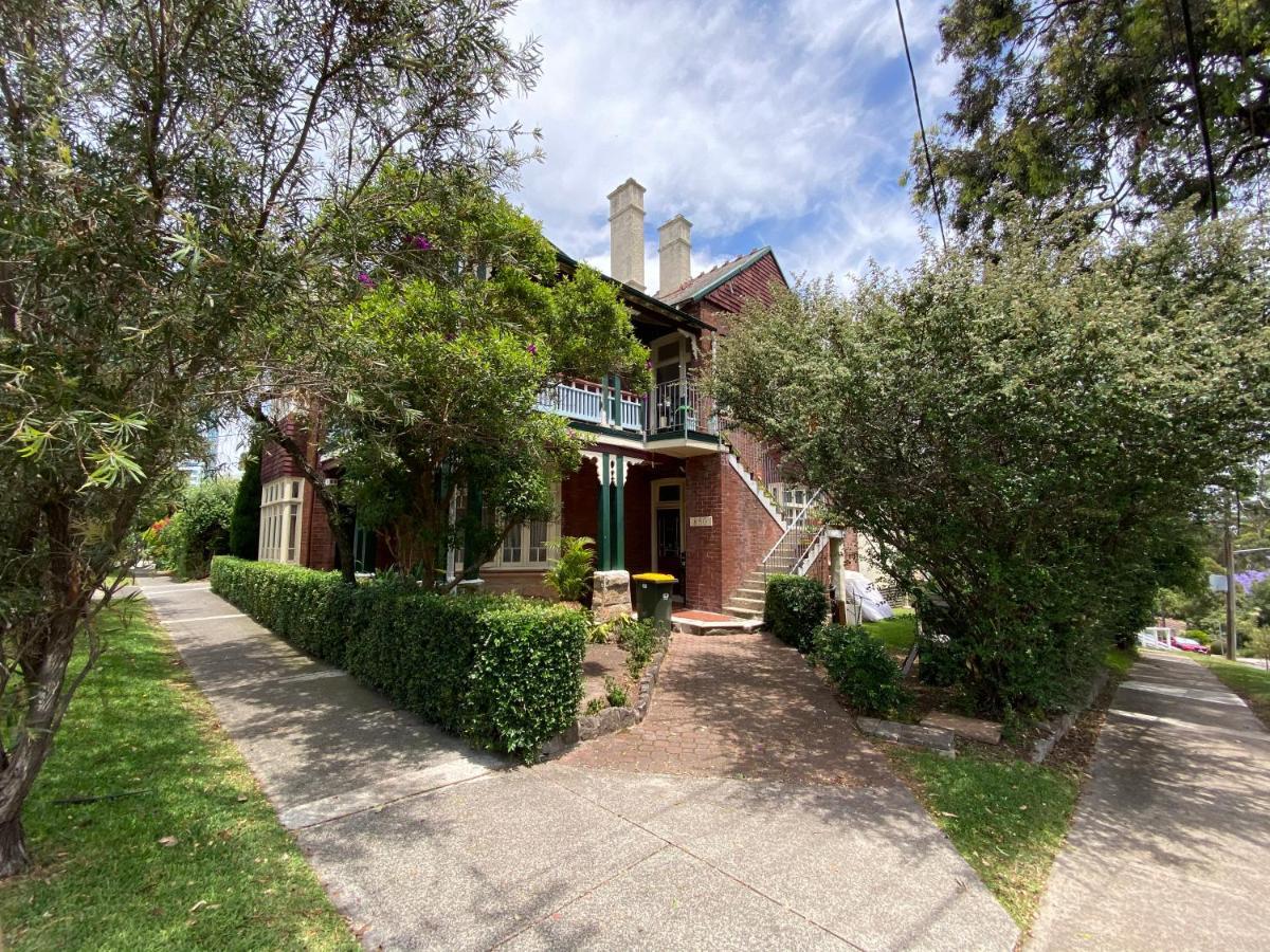 Cozy Little For 1 Or 2 Guest house